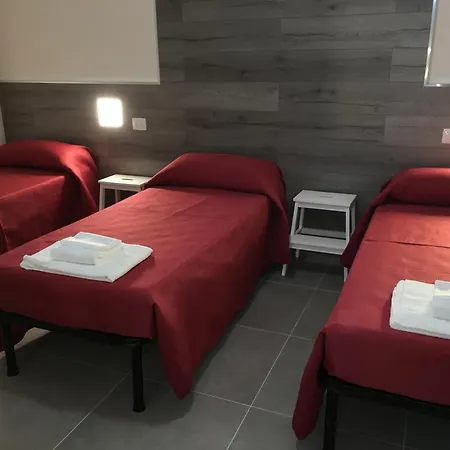 Affittacamere House 3*